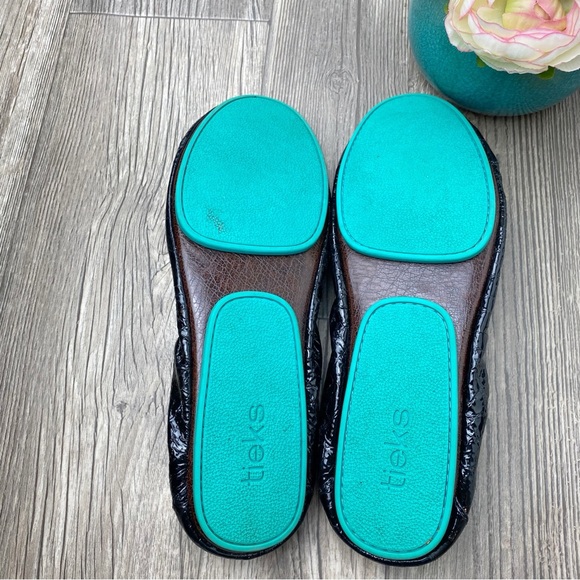 Tieks Obsidian Black Flats Size 12 - Picture 9 of 9